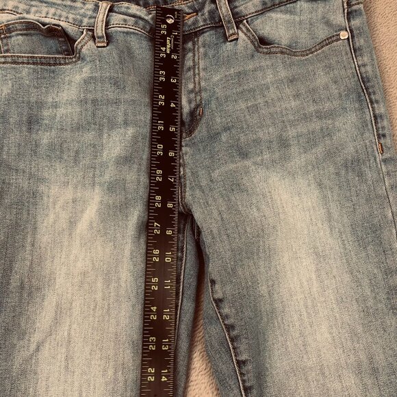 Guess Women's Jeans Size 29 Skinny Frayed Hem Ankle Casual Blue Denim Light Wash - Picture 6 of 13